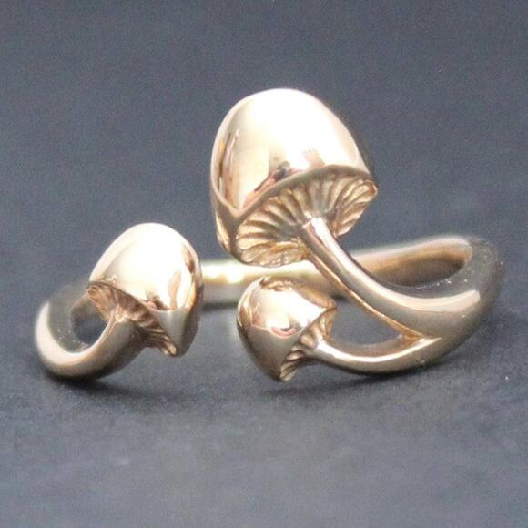 Bronze Adjustable Three Mushroom Ring - Picture 1 of 8